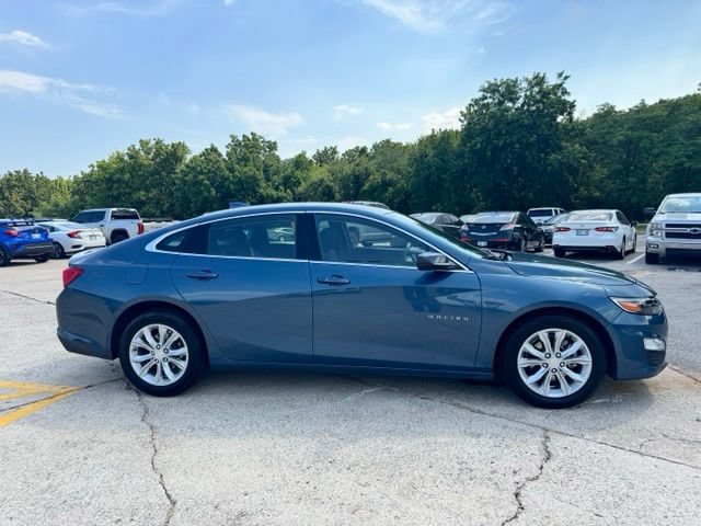 Used 2025 Chevrolet Malibu LT FWD image 5