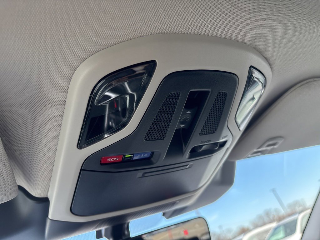 Certified 2023 Subaru Outback Limited image 23