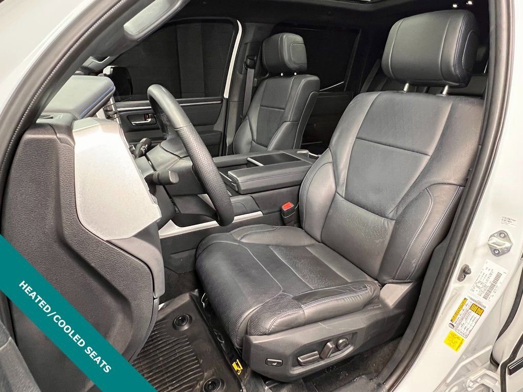 Used 2024 Toyota Tundra Platinum image 3