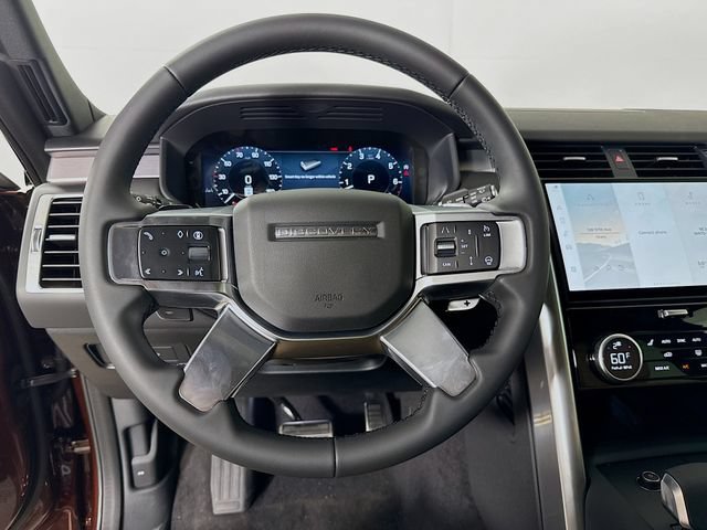 Certified 2026 Land Rover Discovery Limited Edition AWD/4WD image 12