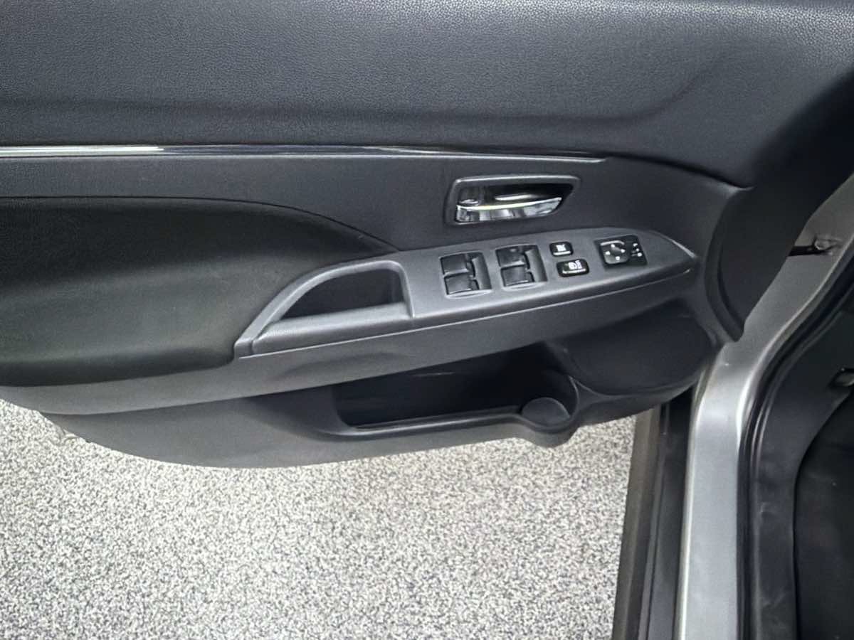 Used 2023 Mitsubishi Outlander Sport SE AWD/4WD image 13