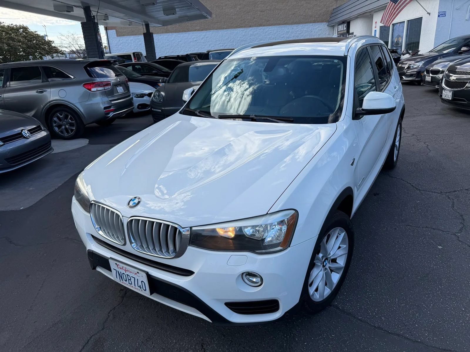 Used 2016 BMW X3 xDrive28i AWD/4WD image 4