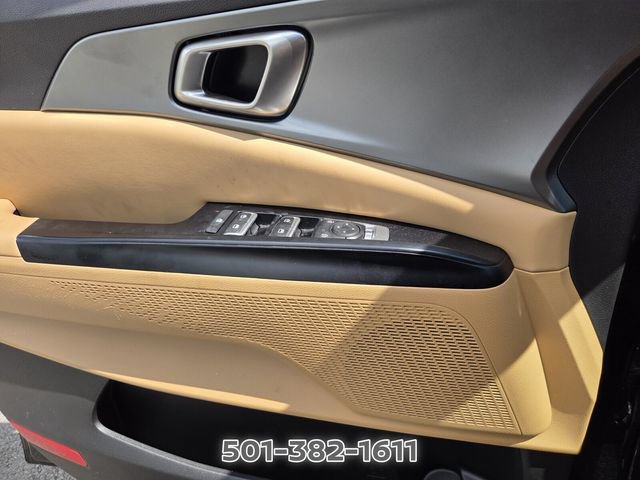 Used 2024 Kia Carnival LX FWD image 29