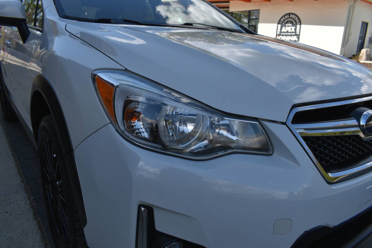 Used 2017 Subaru Crosstrek 2.0i Premium w/ 17" Wheel Sport Package image 39