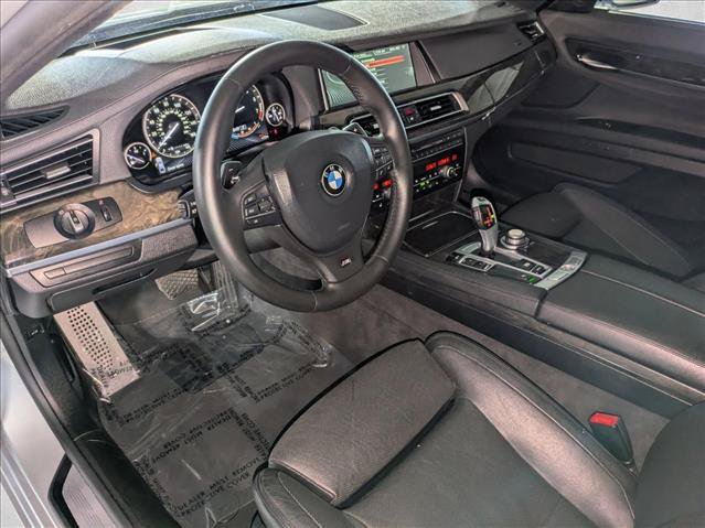 Used 2013 BMW 740i RWD image 10