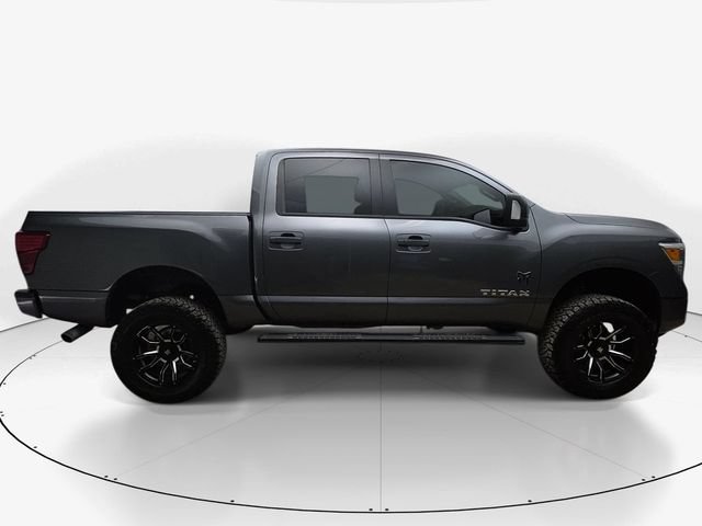 Used 2023 Nissan Titan SV w/ SV Convenience Package AWD/4WD image 5