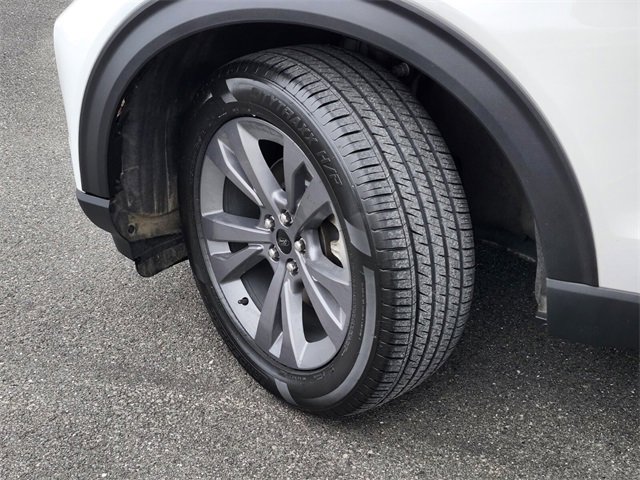 Certified 2022 Ford Explorer XLT w/ Equipment Group 202A image 35