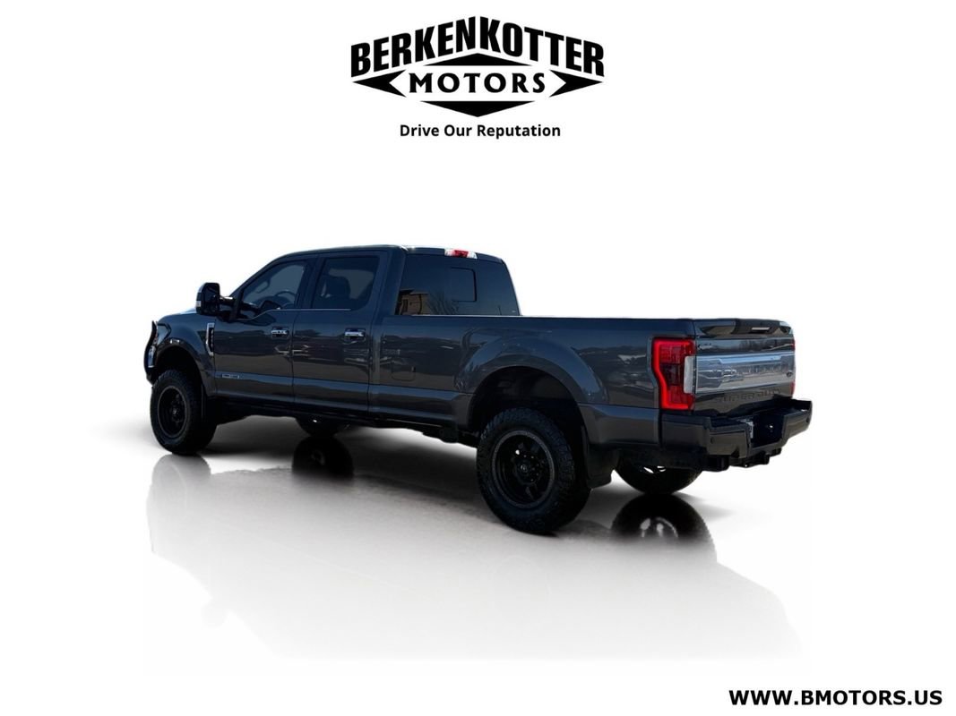 Used 2017 Ford F250 Platinum w/ Platinum Ultimate Package AWD/4WD image 5