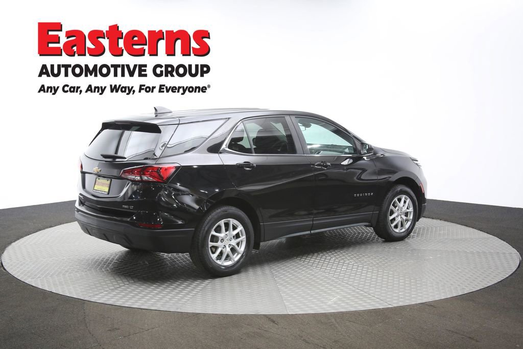 Used 2023 Chevrolet Equinox LT image 42