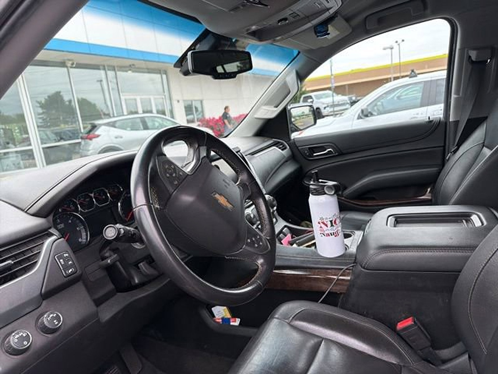 Used 2018 Chevrolet Suburban LT AWD/4WD image 9