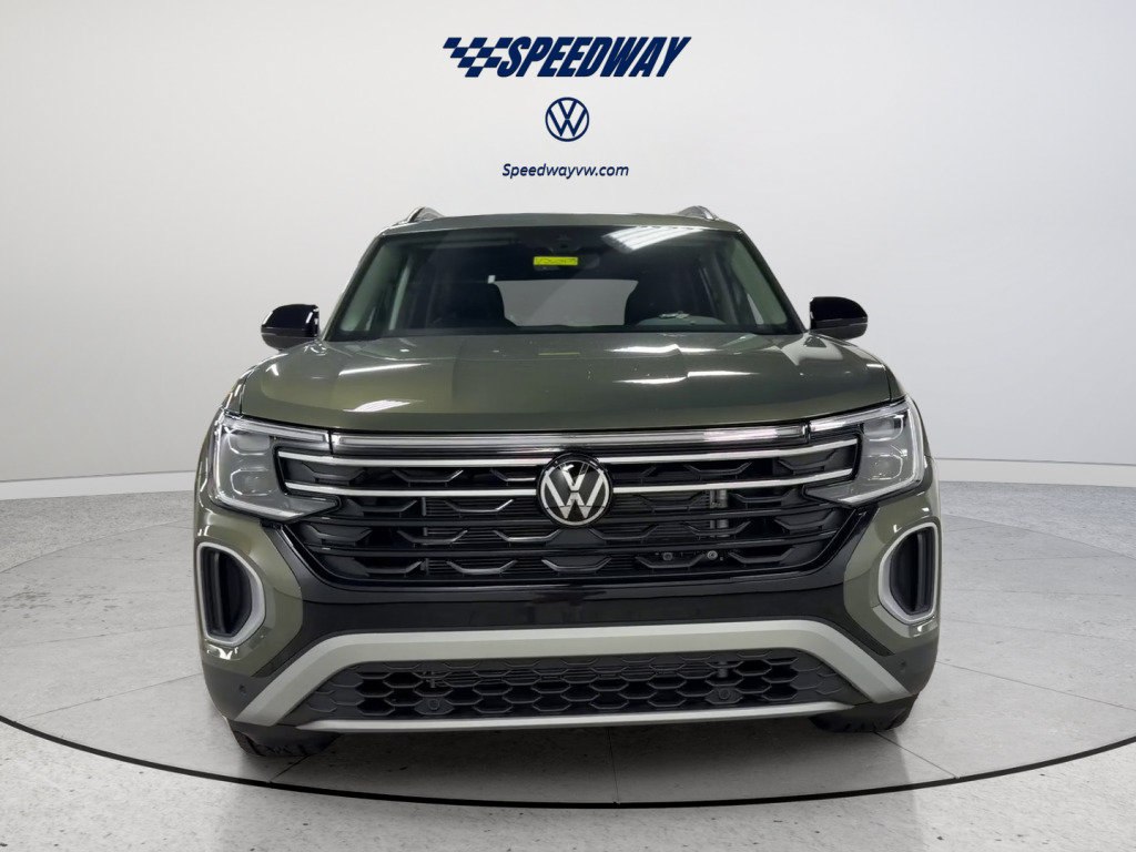 New 2026 Volkswagen Atlas Peak Edition AWD/4WD image 13
