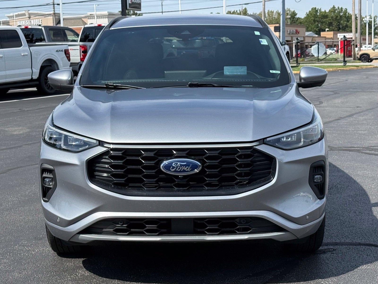Used 2024 Ford Escape ST-Line Elite w/ Premium Technology Package AWD/4WD image 9