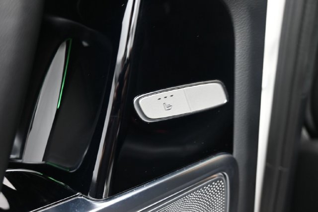 Certified 2025 Mercedes-Benz G 550 image 25