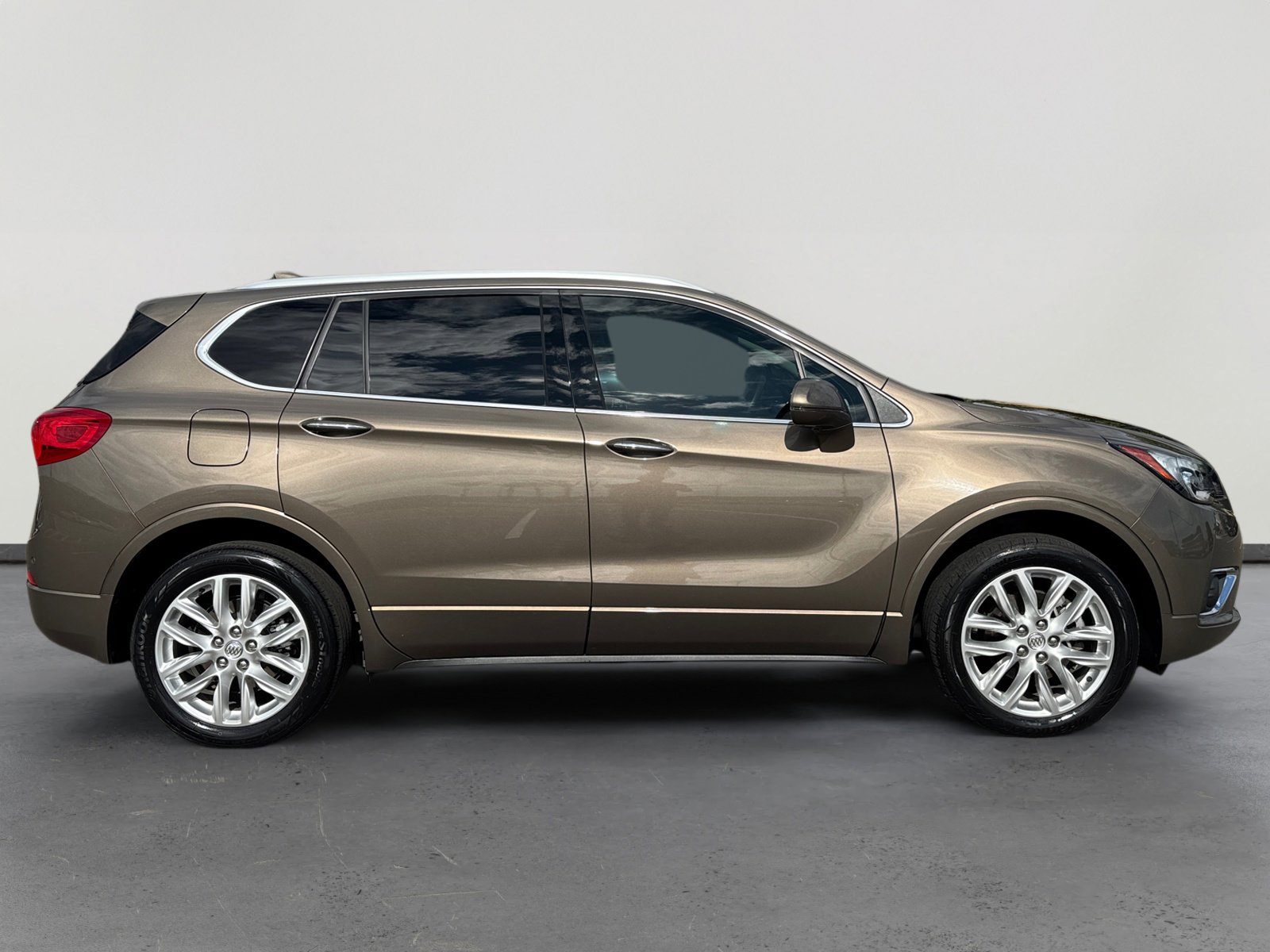 Used 2019 Buick Envision Premium w/ Driver Confidence Package image 6