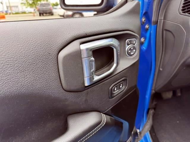 Certified 2022 Jeep Wrangler Unlimited Sahara w/ Cold Weather Group image 11