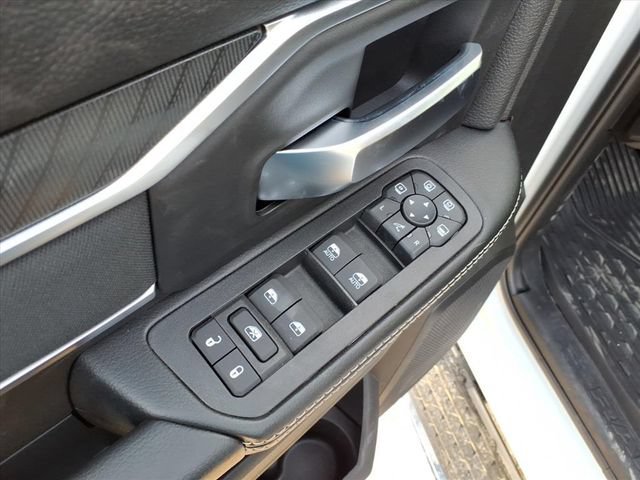 New 2025 RAM 2500 Big Horn RWD image 13