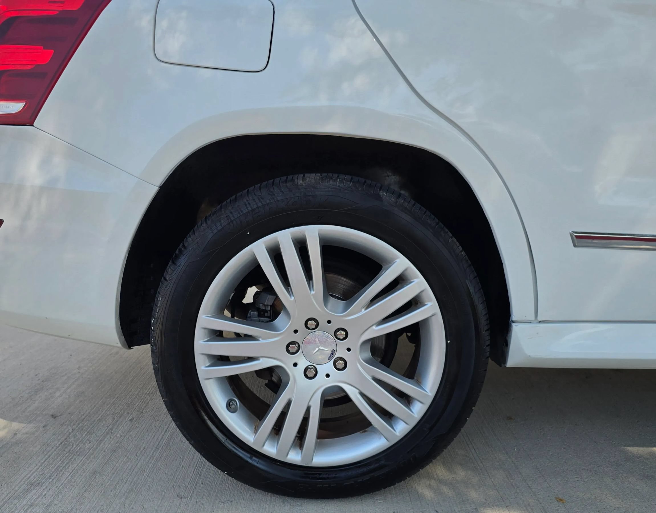 Used 2014 Mercedes-Benz GLK 350 2WD image 45