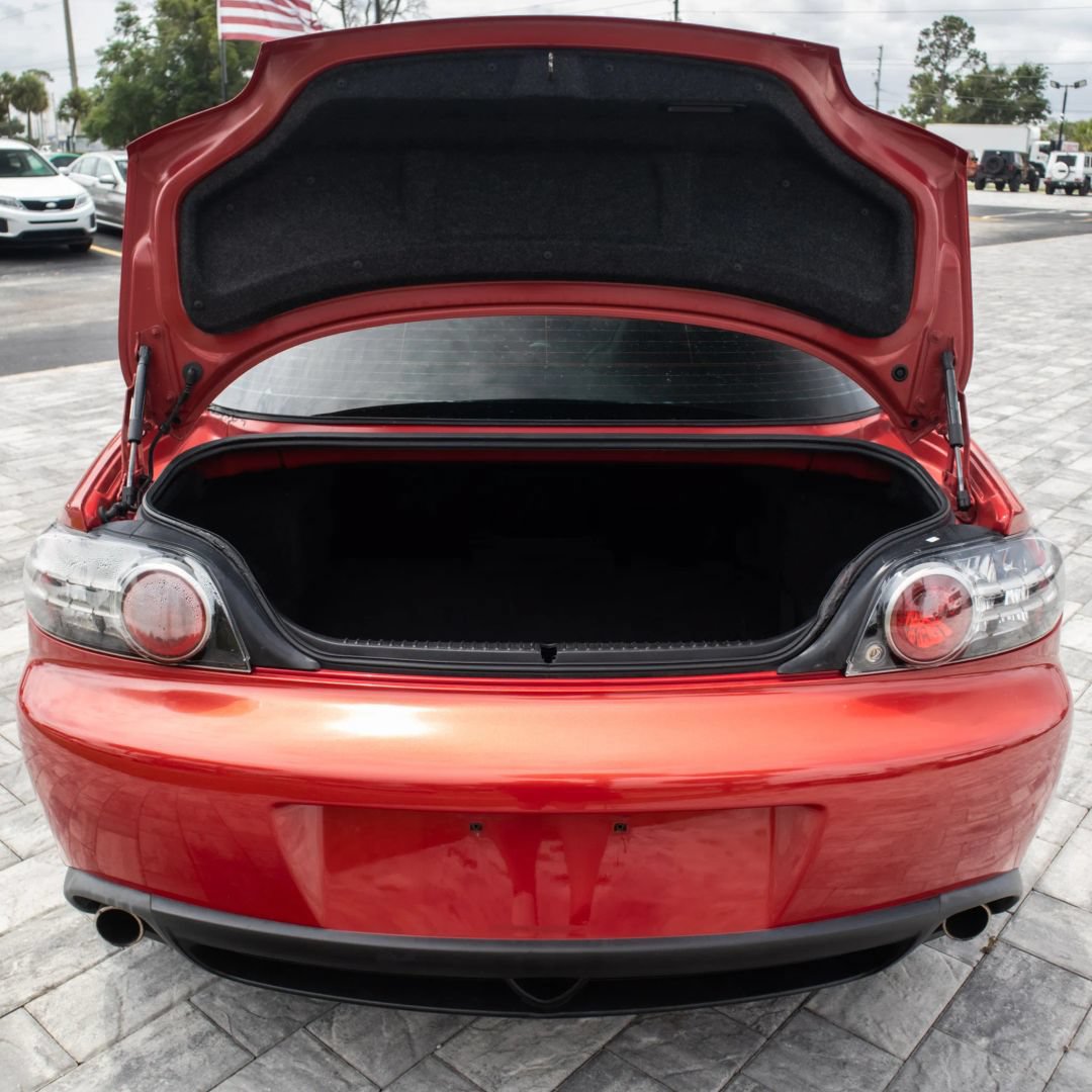 Used 2004 MAZDA RX-8 w/ AT Grand Touring Pkg RWD image 9