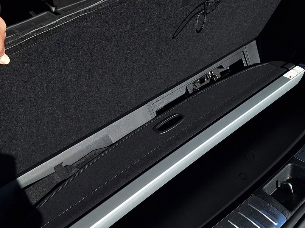 Used 2023 Hyundai Palisade Calligraphy image 28