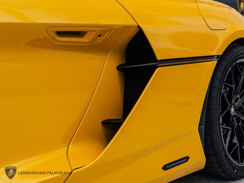 Used 2026 Lamborghini Temerario AWD/4WD image 9