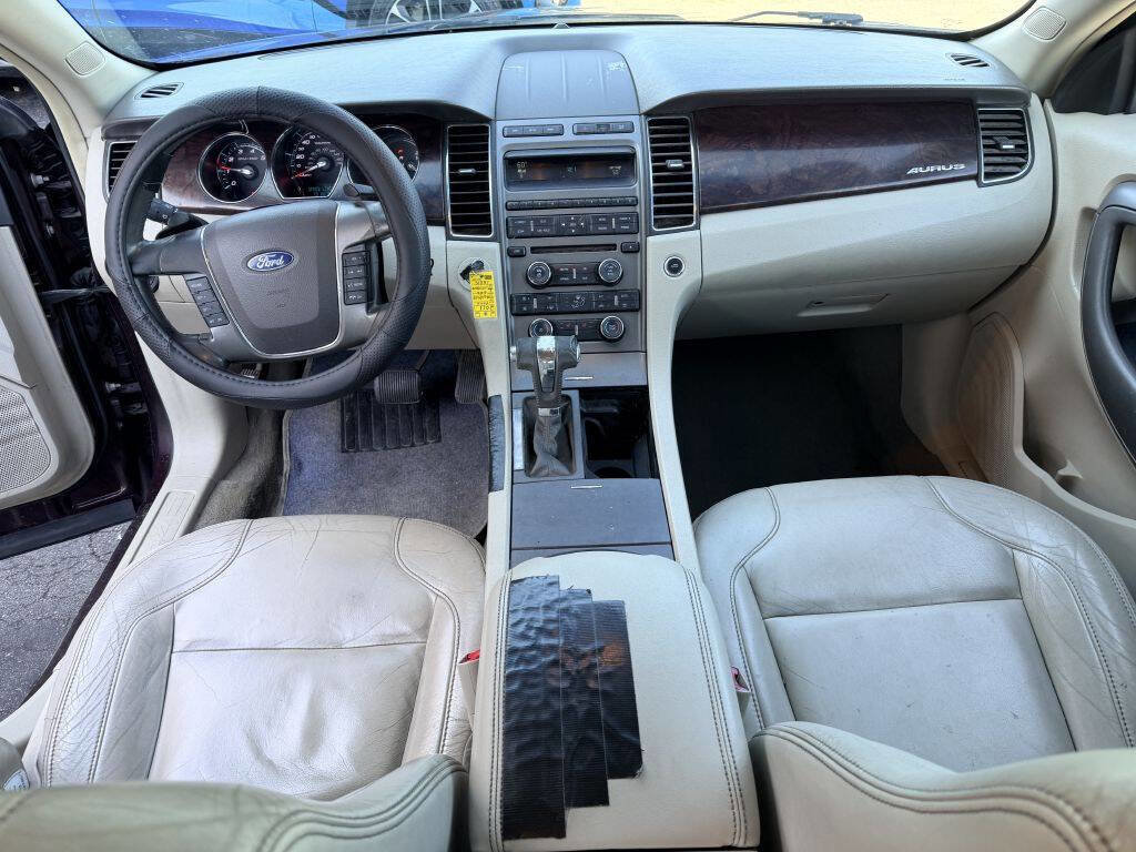 Used 2011 Ford Taurus SEL w/ 201A Rapid Spec Order Code FWD image 7