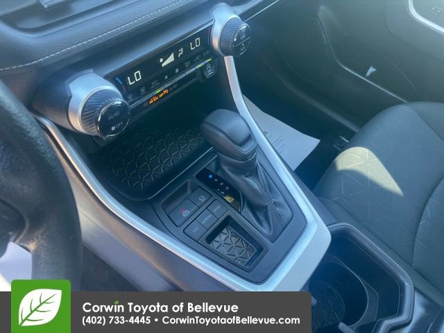 Used 2025 Toyota RAV4 XLE image 29