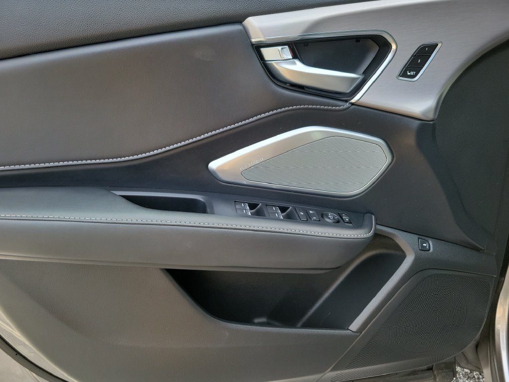 Certified 2024 Acura RDX w/ Technology Package AWD/4WD image 18