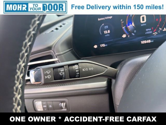 Used 2025 Chevrolet Traverse LT image 17