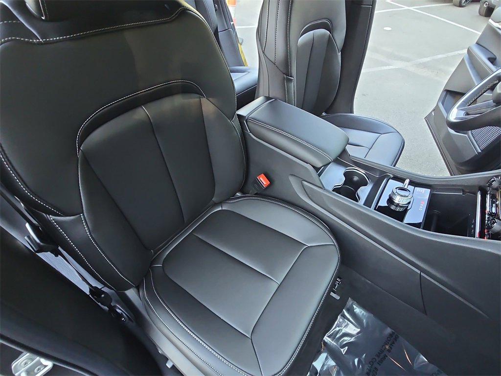 New 2025 Jeep Grand Cherokee Limited image 10