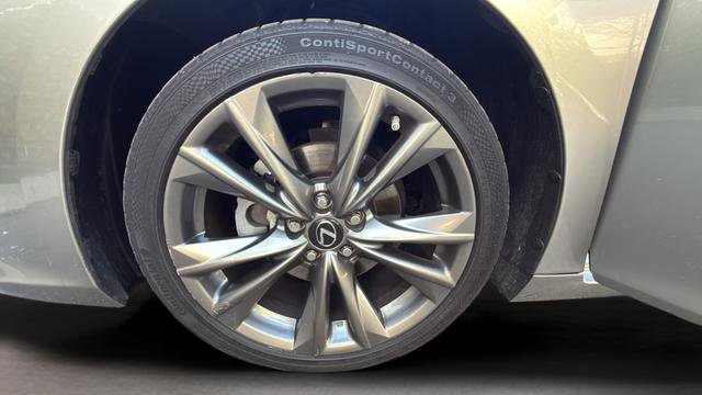 Used 2019 Lexus ES 350 F Sport w/ Accessory Package 2 image 22