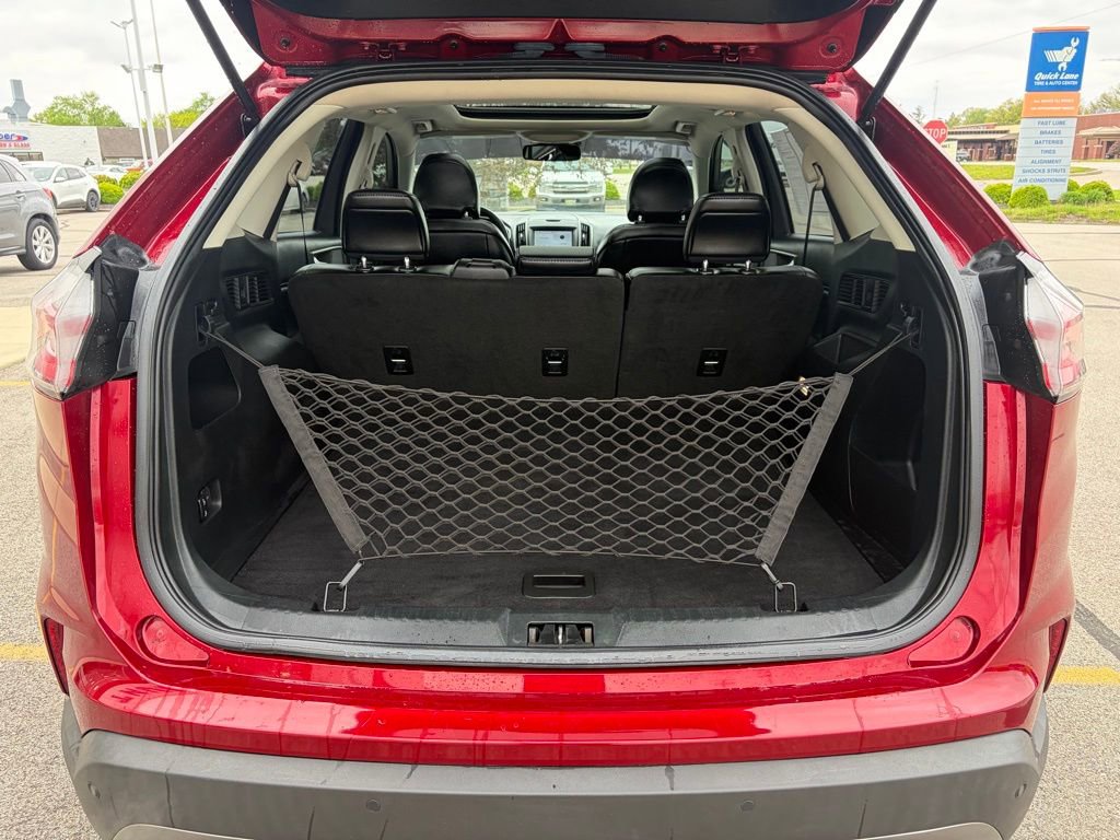 Used 2019 Ford Edge SEL w/ Equipment Group 201A AWD/4WD image 21