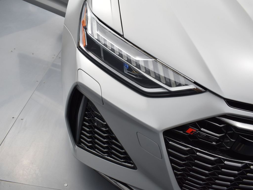 Used 2023 Audi RS 6 image 42