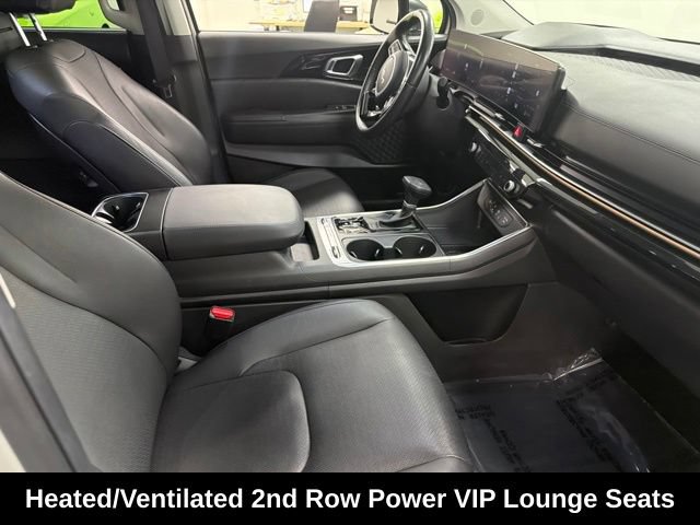 Used 2025 Kia Carnival SX Prestige FWD image 9