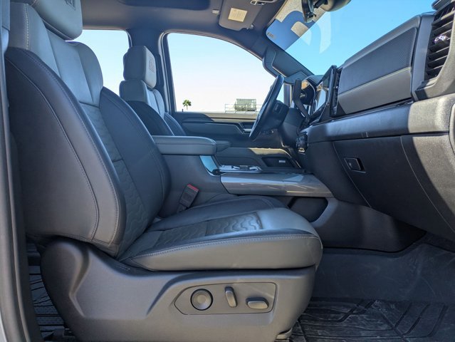 Used 2025 Chevrolet Silverado 2500 ZR2 w/ ZR2 Bison Edition image 17