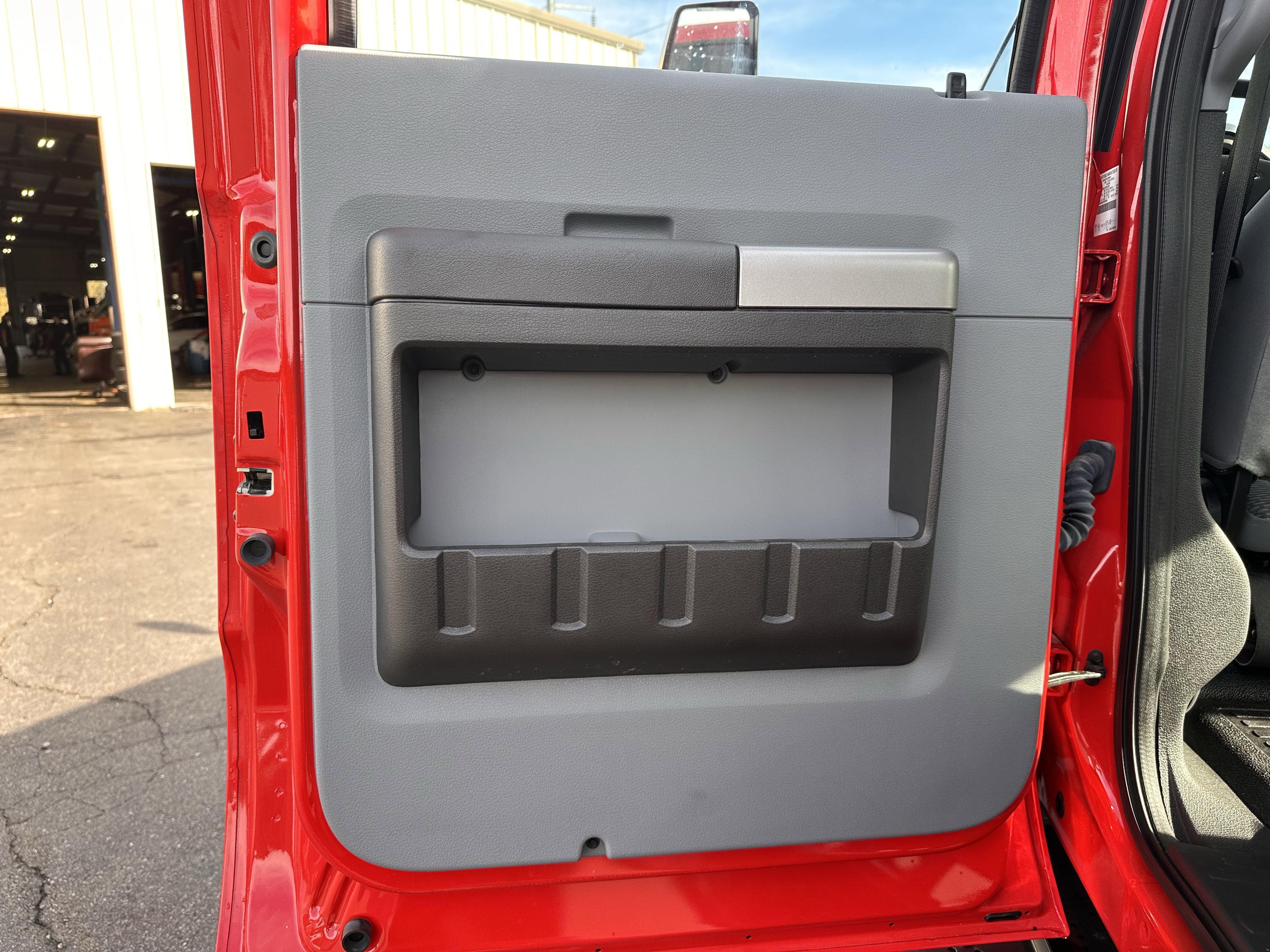 Used 2026 Ford F750 2WD Crew Cab Super Duty image 9