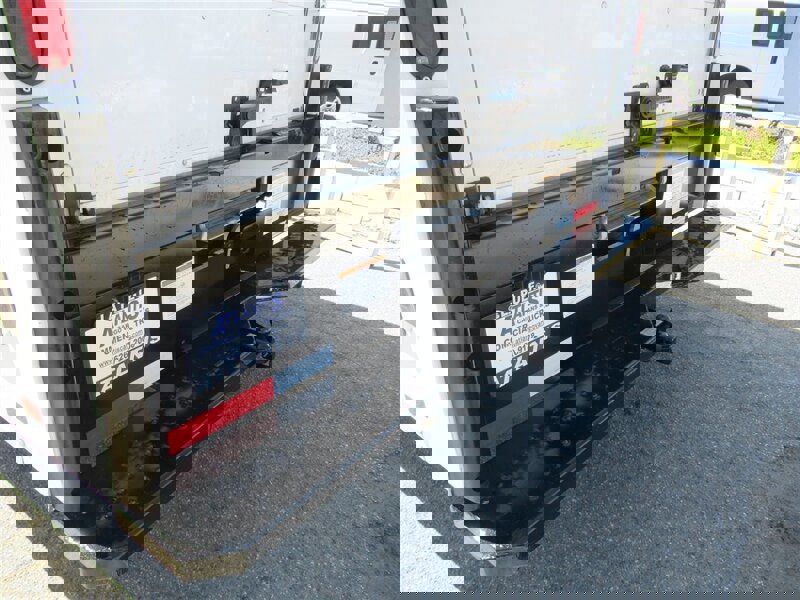 Used 2021 GMC Savana 3500 Extended w/ Power Convenience Package image 9