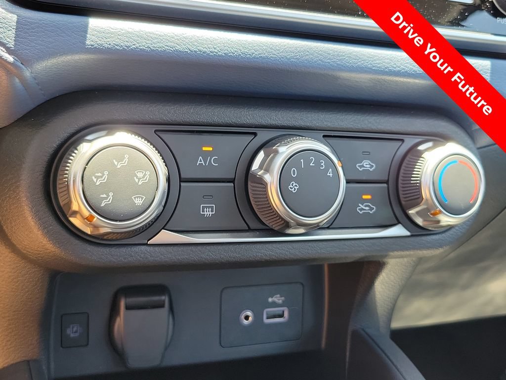 Certified 2025 Nissan Versa SV w/ Trunk Package FWD image 13