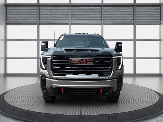 Used 2025 GMC Sierra 2500 AT4 AWD/4WD image 9