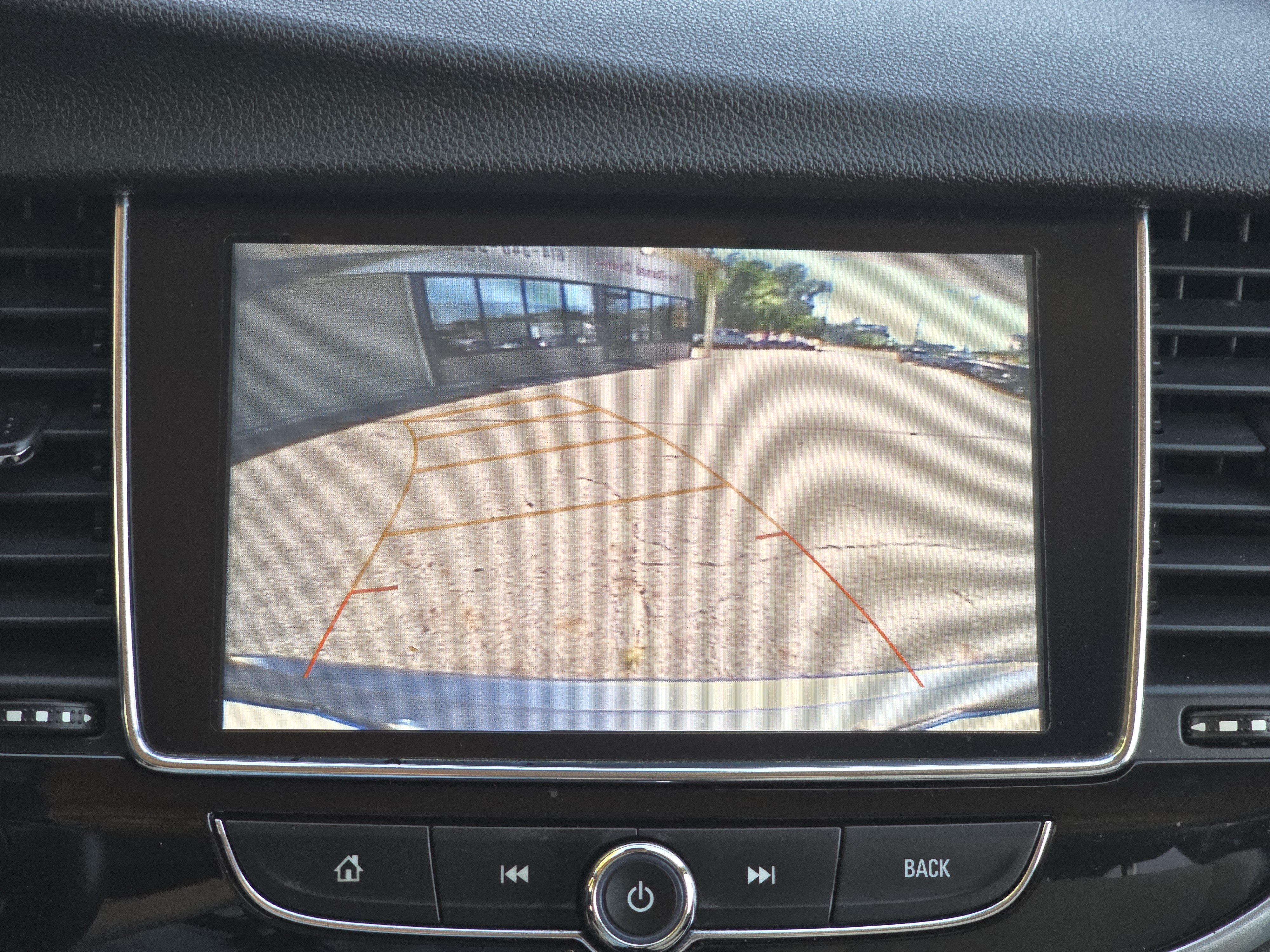 Used 2020 Buick Encore Preferred FWD image 25