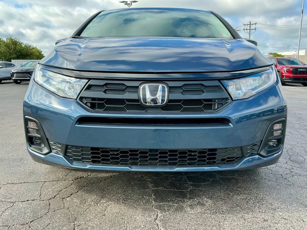 Used 2026 Honda Odyssey EX-L image 2