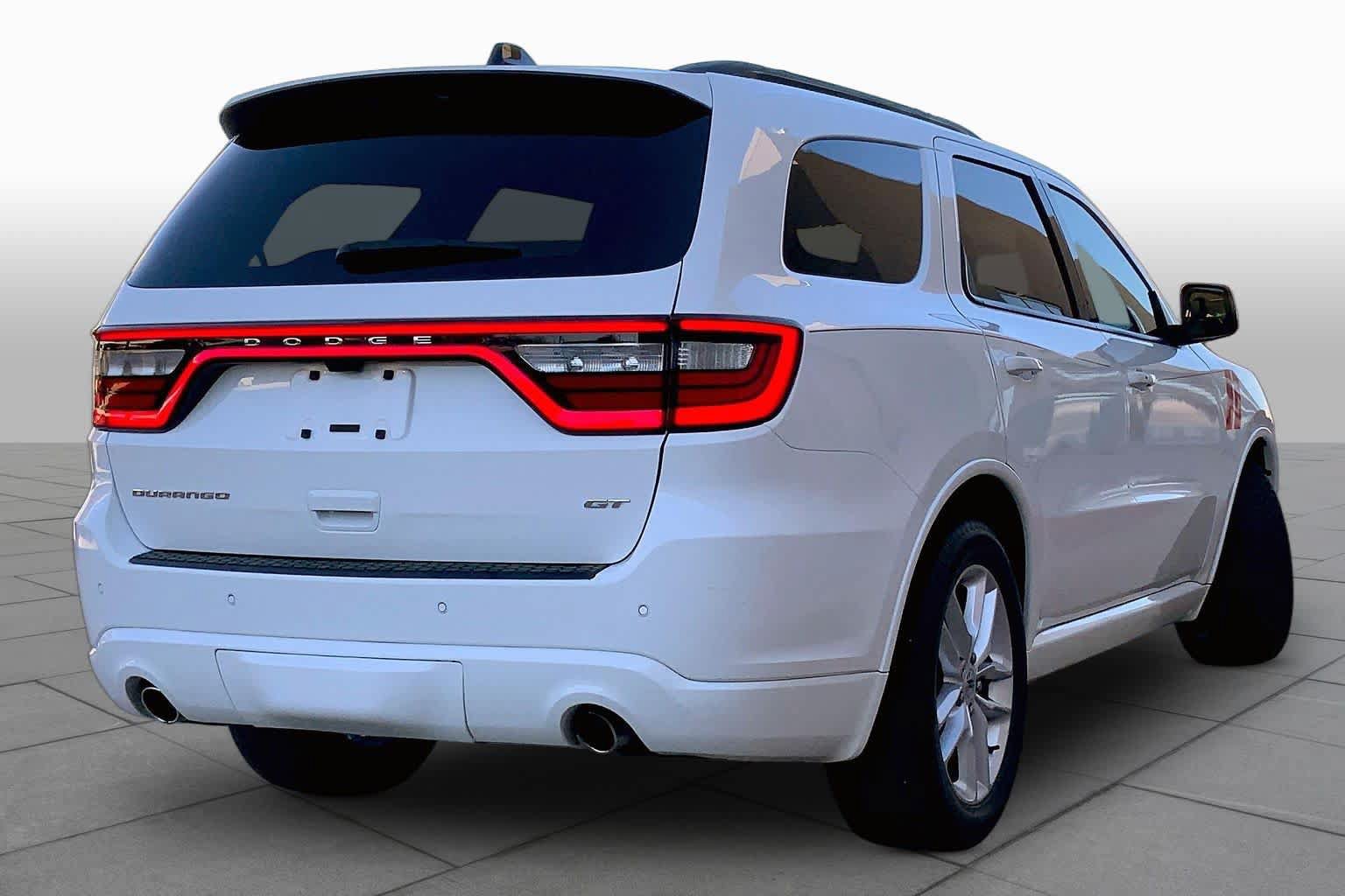 Used 2023 Dodge Durango GT RWD image 13
