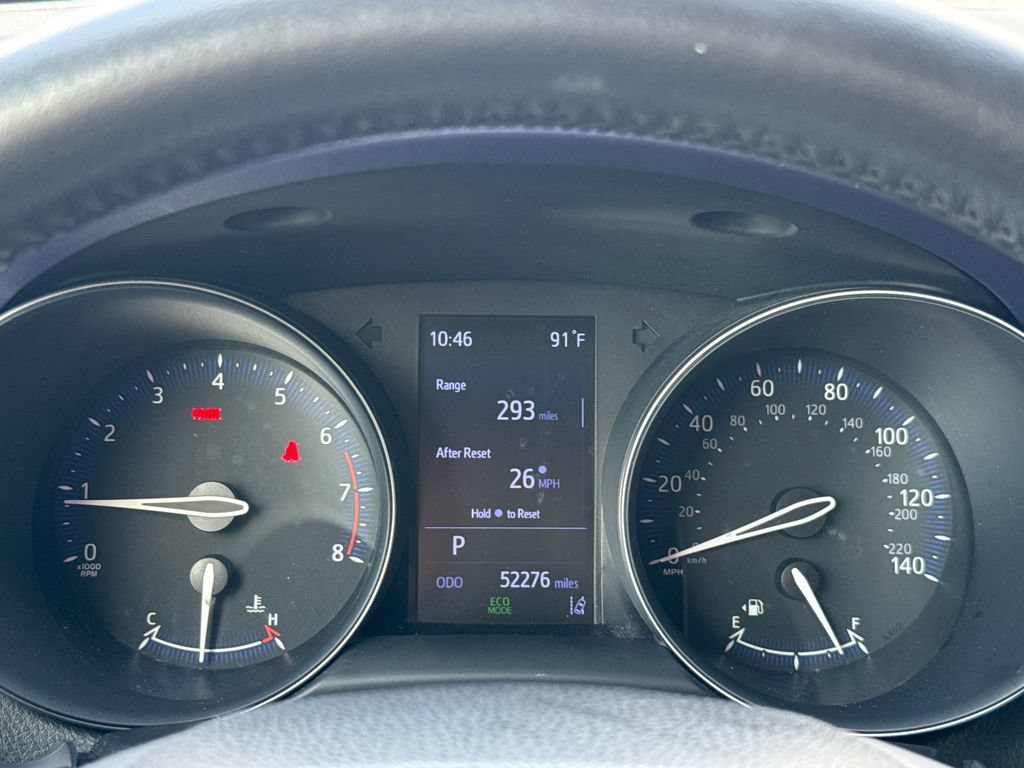 Used 2020 Toyota C-HR XLE FWD image 17