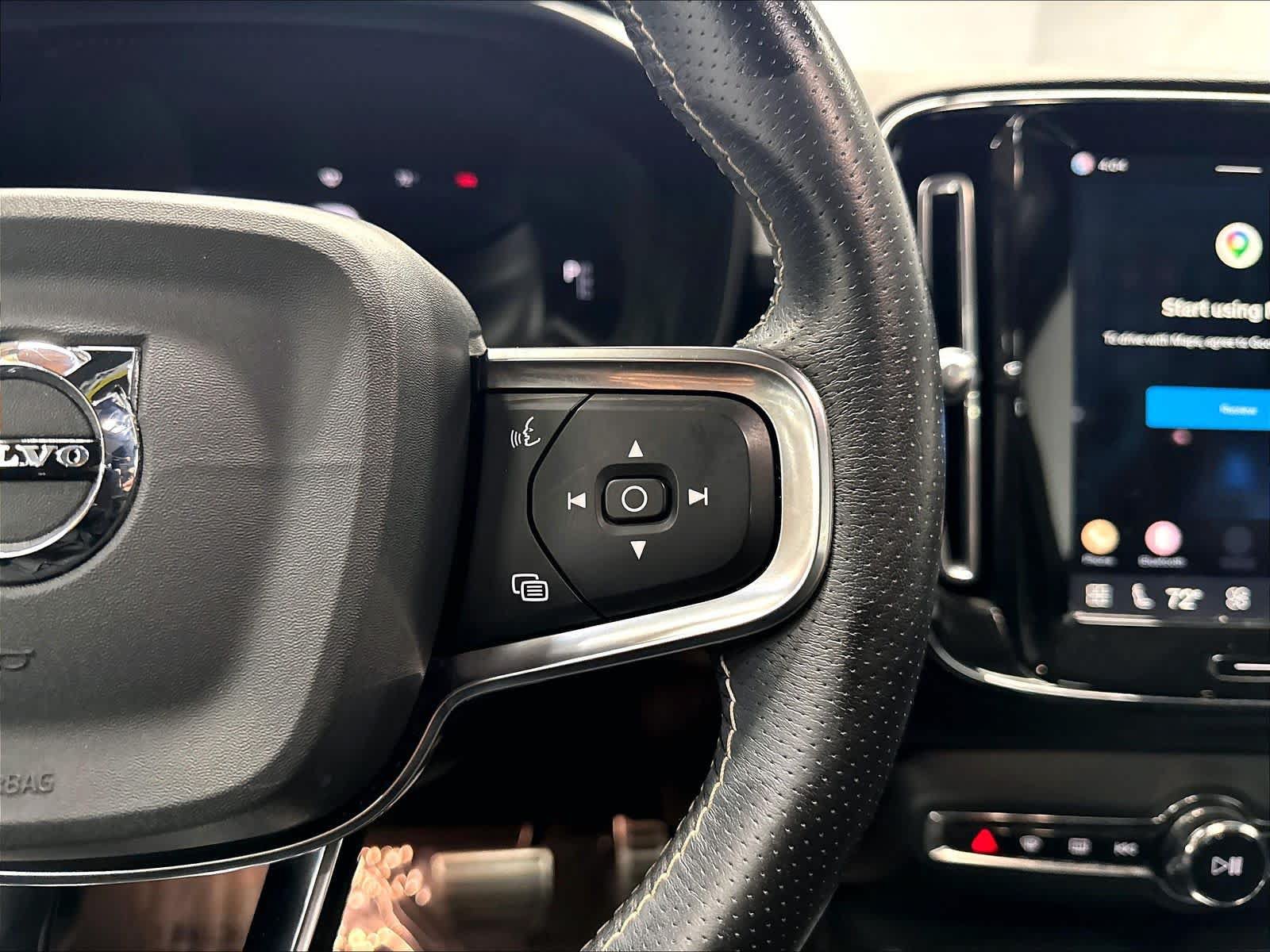 Used 2021 Volvo XC40 P8 Recharge w/ Advanced Package AWD/4WD image 21