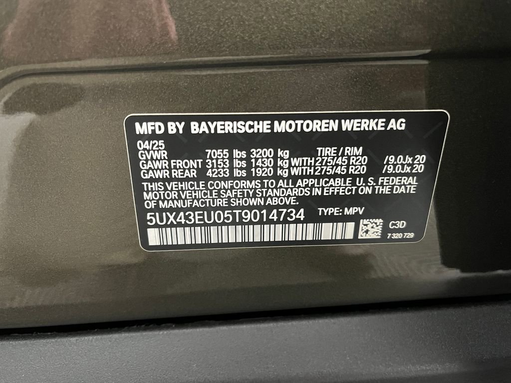 Certified 2026 BMW X5 xDrive50e w/ Executive Package image 29