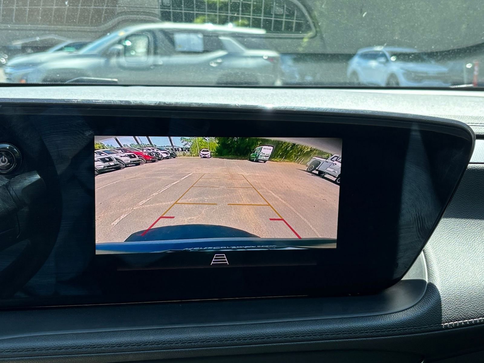 Used 2025 Buick Encore GX Preferred FWD image 22