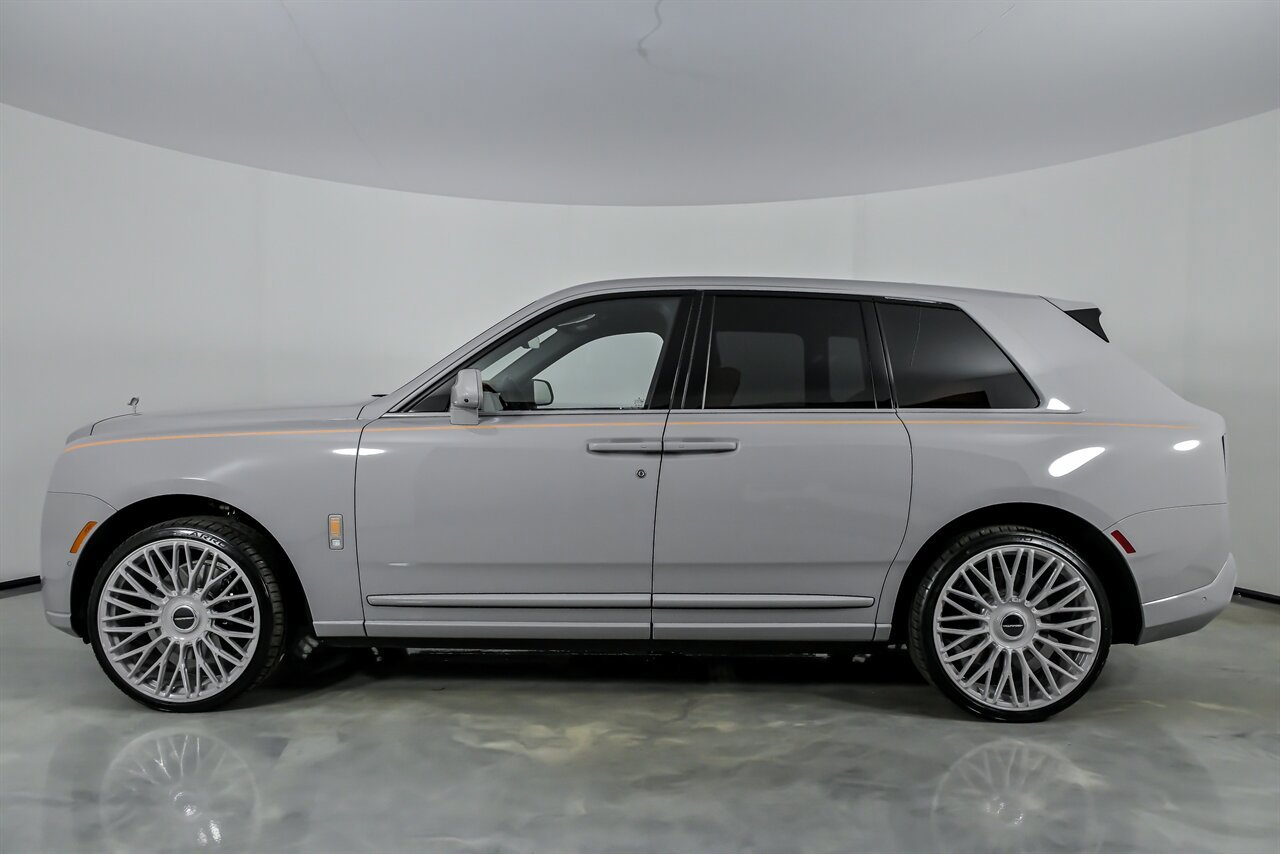 Used 2025 Rolls-Royce Cullinan image 8