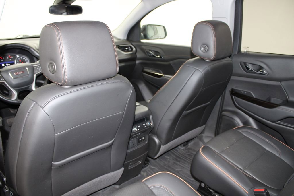 Used 2023 GMC Acadia AT4 w/ Preferred Package image 27