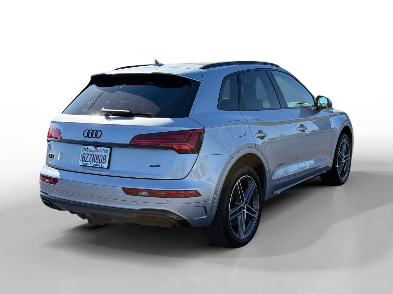 Used 2022 Audi Q5 e Prestige w/ Prestige Package AWD/4WD image 5