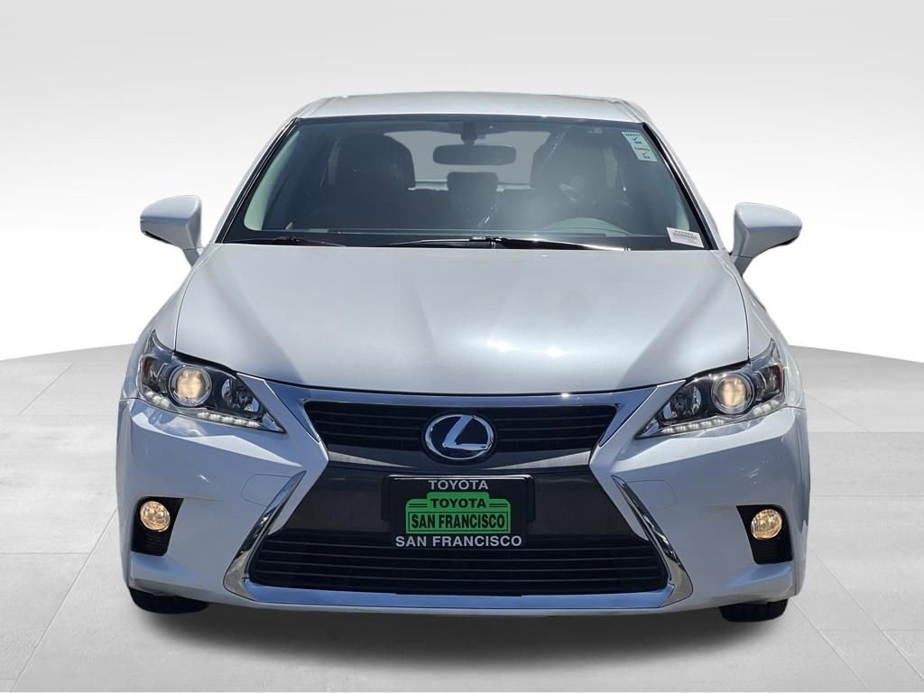 Used 2017 Lexus CT 200h w/ Accessory Package 2 image 8