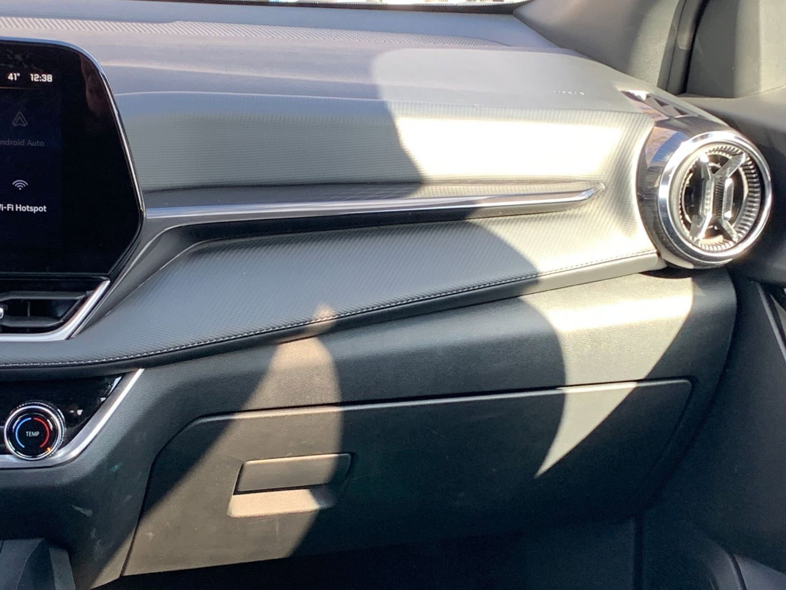 Used 2025 Chevrolet Equinox LT image 34